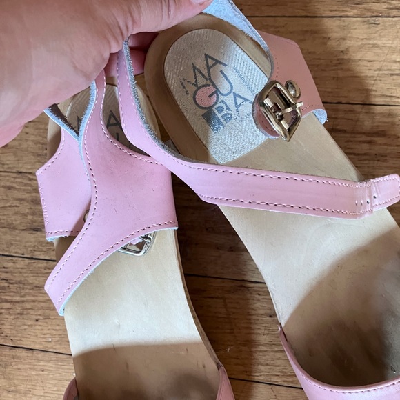 💕Maguba Peeptoe Clogs💕 - Picture 3 of 9